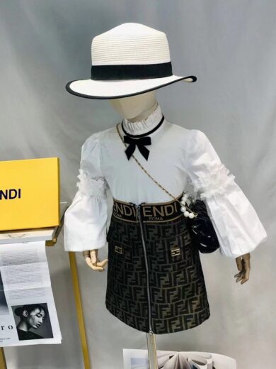 Fendi signature shorts/t-shirts set